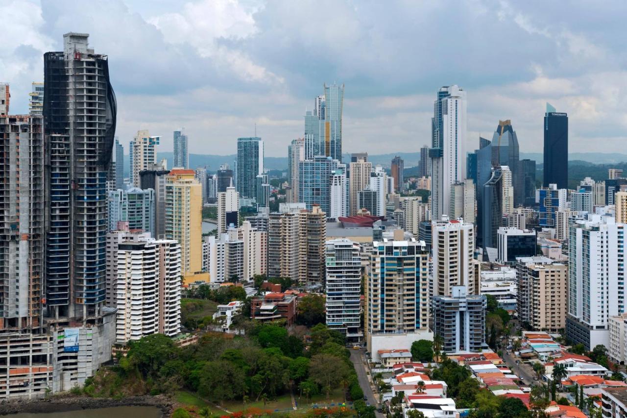 JW Marriott Panama Hotell Eksteriør bilde Panama City skyline