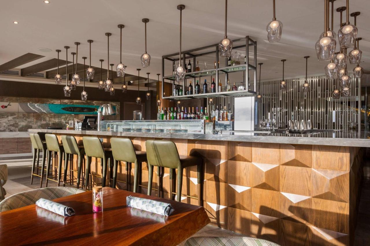 JW Marriott Panama Hotell Eksteriør bilde The bar at the 1919 Restaurant