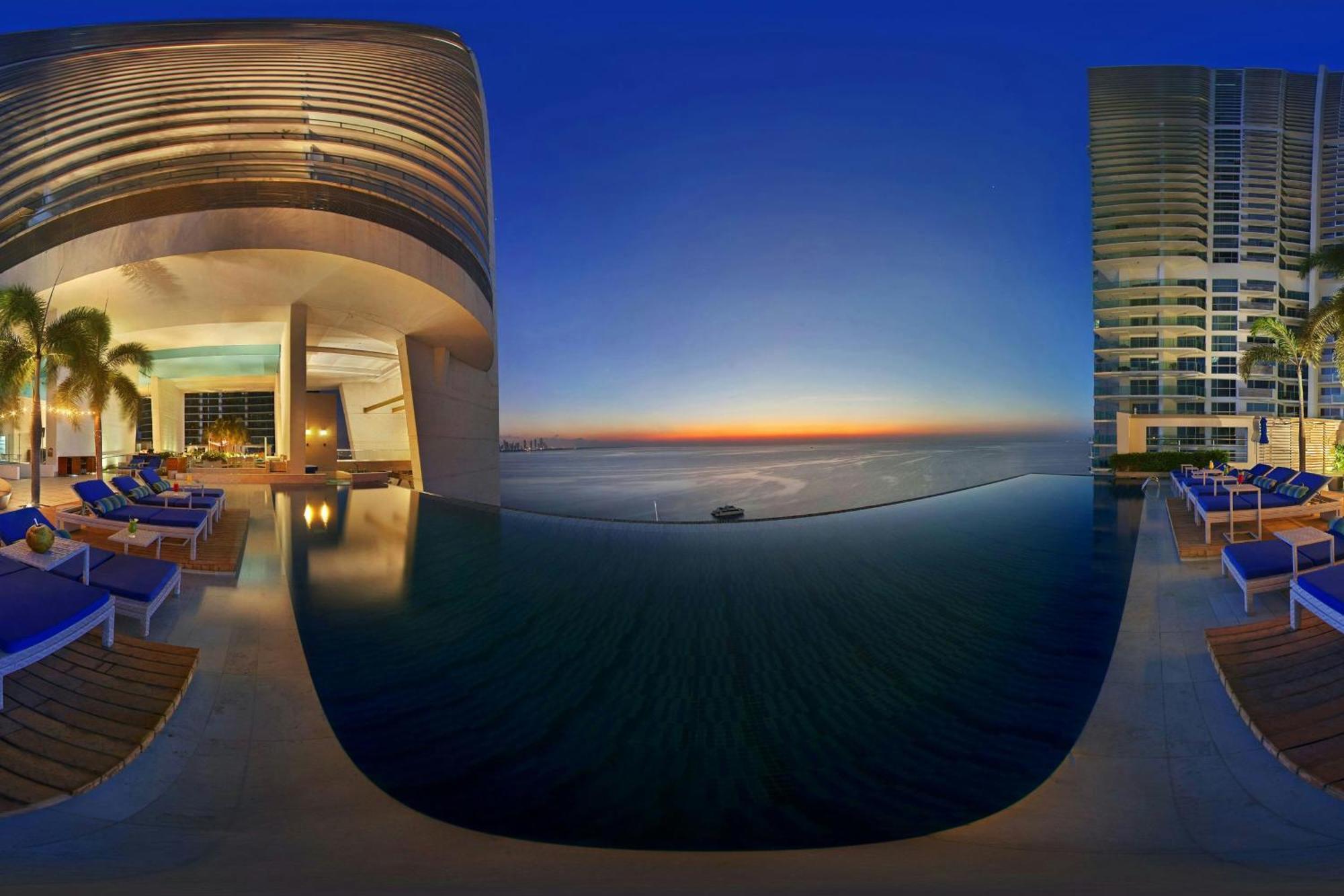 JW Marriott Panama Hotell Eksteriør bilde Infinity pool at the W San Francisco